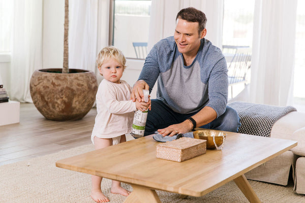 Natural Dusting Spray Alternatives (+ Ingredients to Avoid)