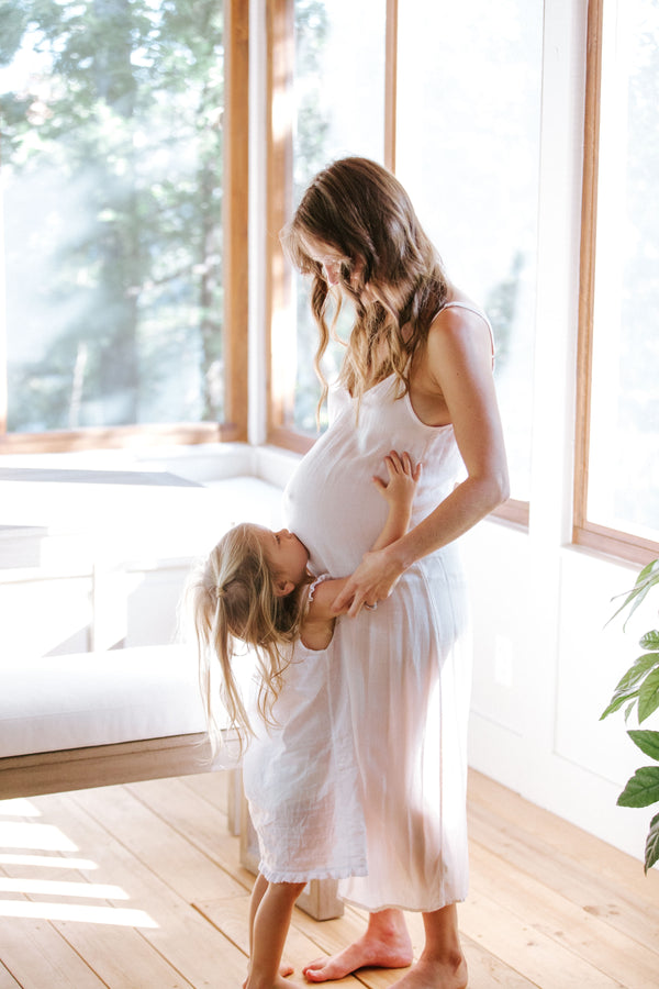 Everything Expectant Parents Need for a Natural Pregnancy