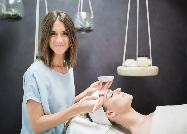 Primally Pure's Holistic Esthetician Shares 4 Tips to Combat Adult Acne