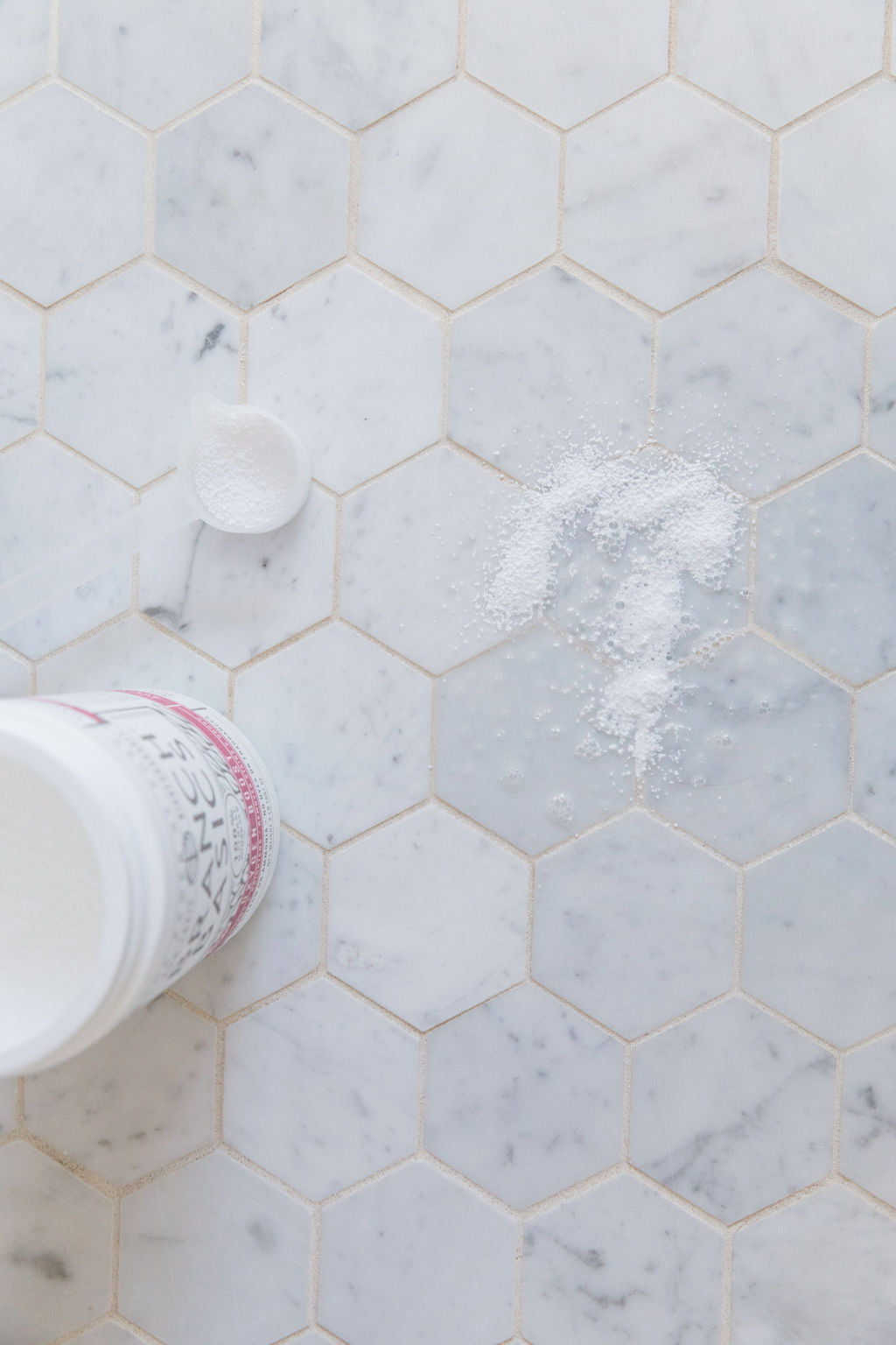 How to Clean Floor Tile Naturally