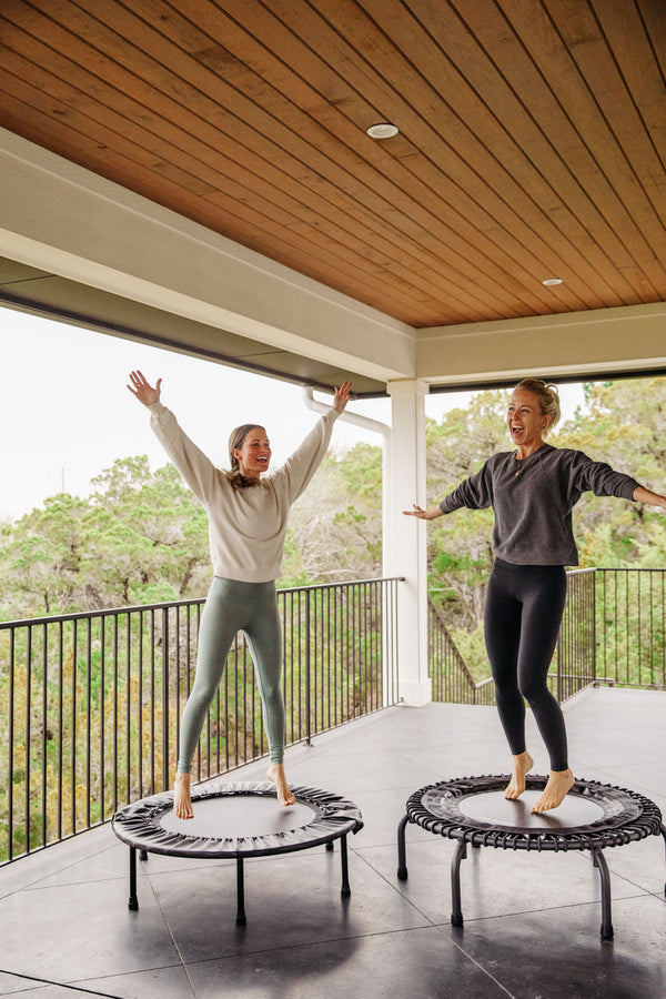 7 Health Benefits of Rebounding