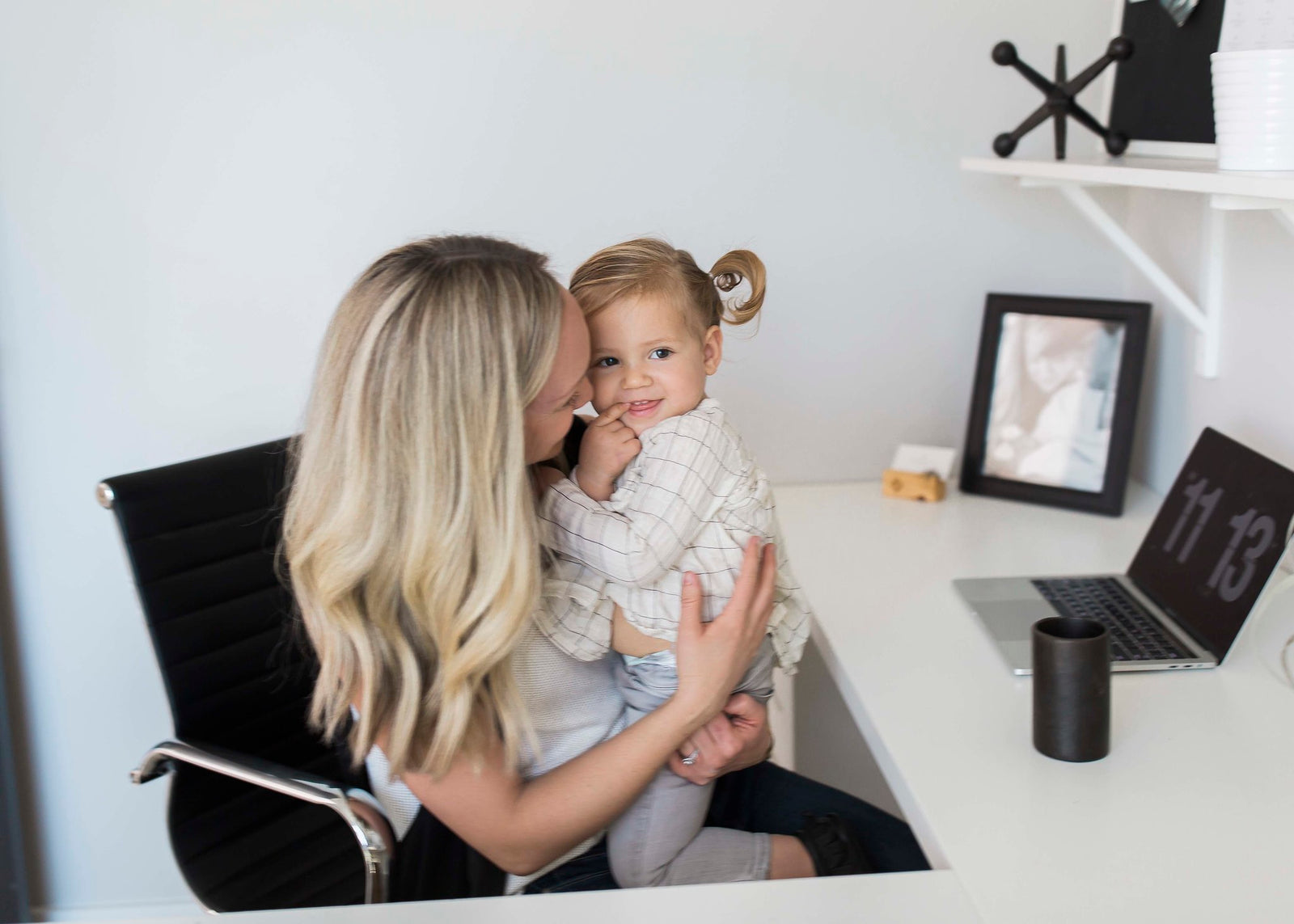 3 Things I've Done To Stay Sane While Balancing Motherhood and Business