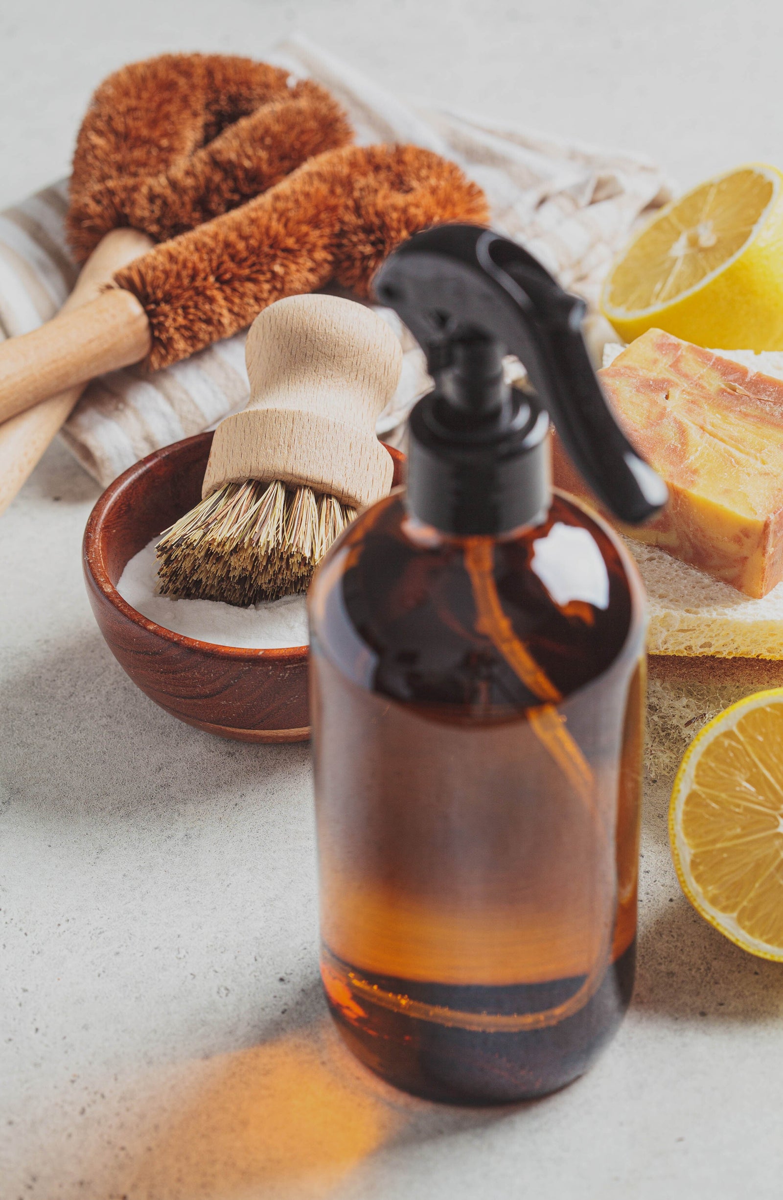 5 Best Natural All-Purpose Cleaners + Ingredients to Avoid